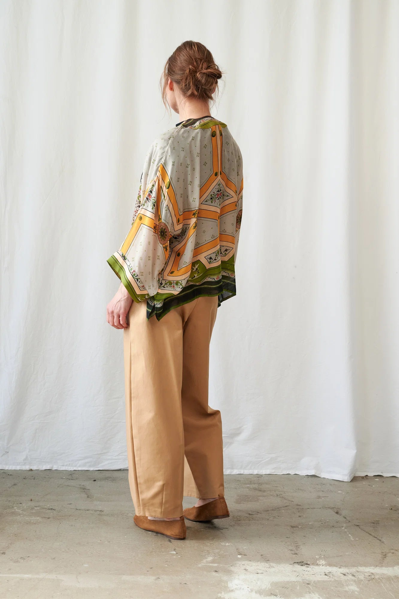 Fleur de Lys Gold Kimono