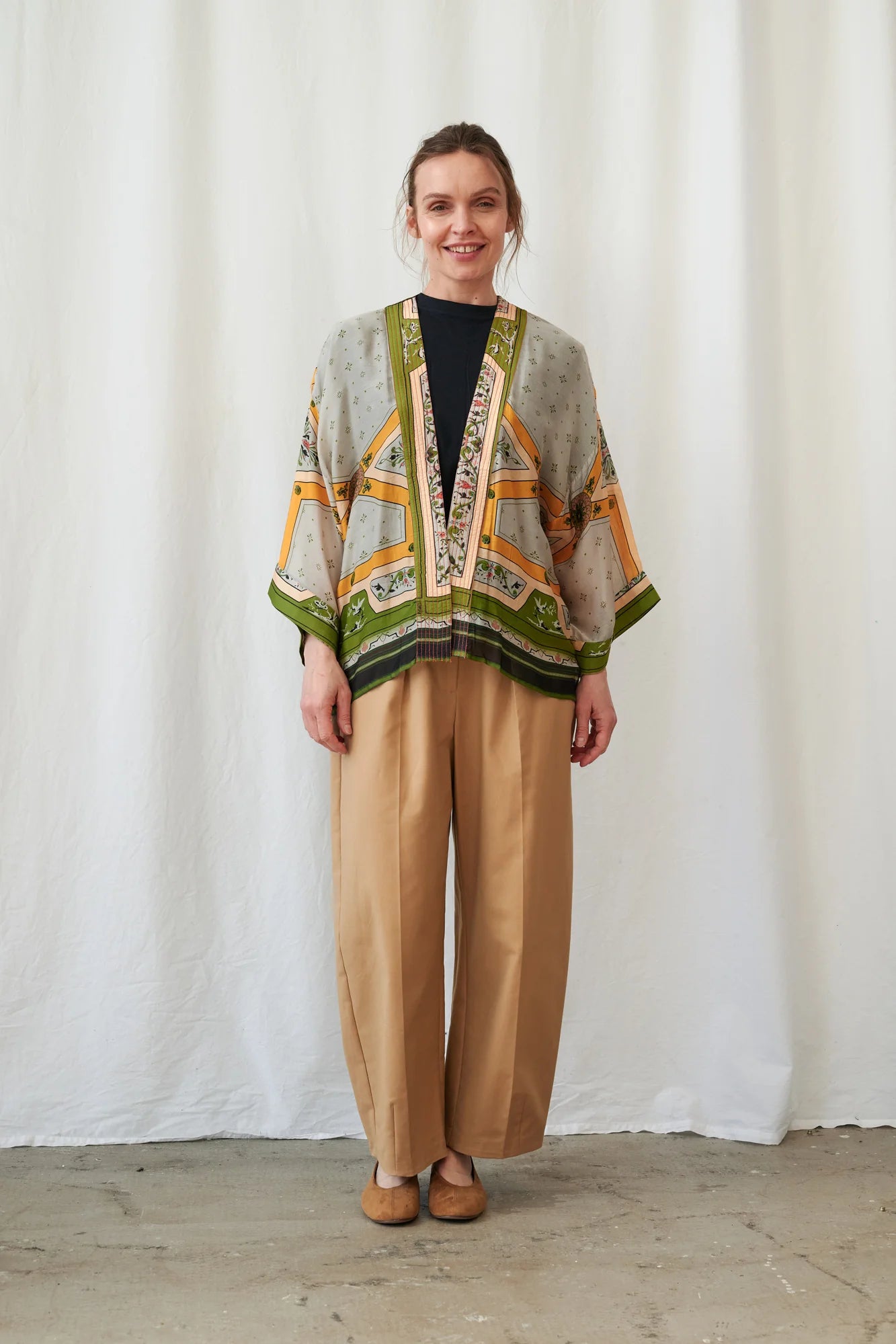 Fleur de Lys Gold Kimono