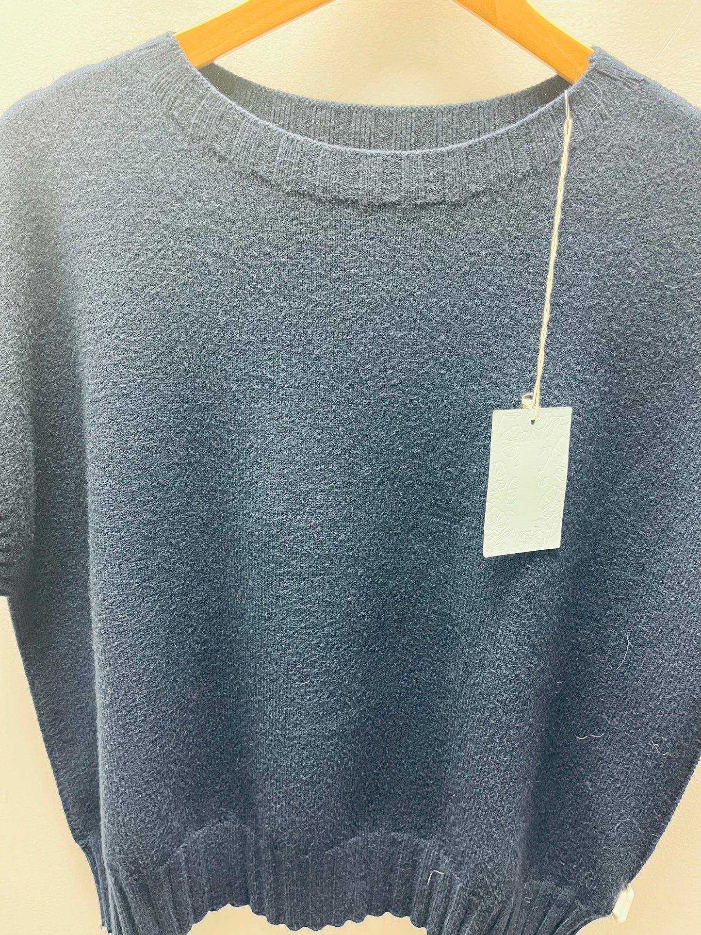 Jo sleeveless jumper