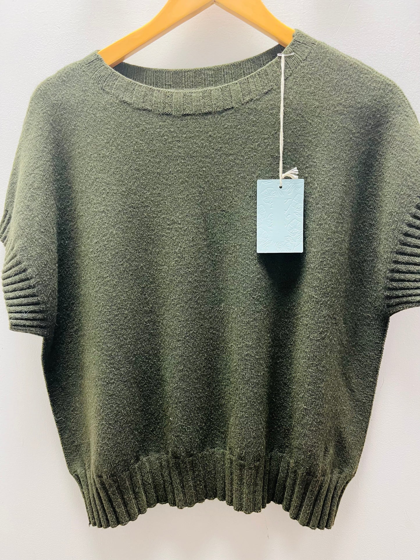 Jo sleeveless jumper