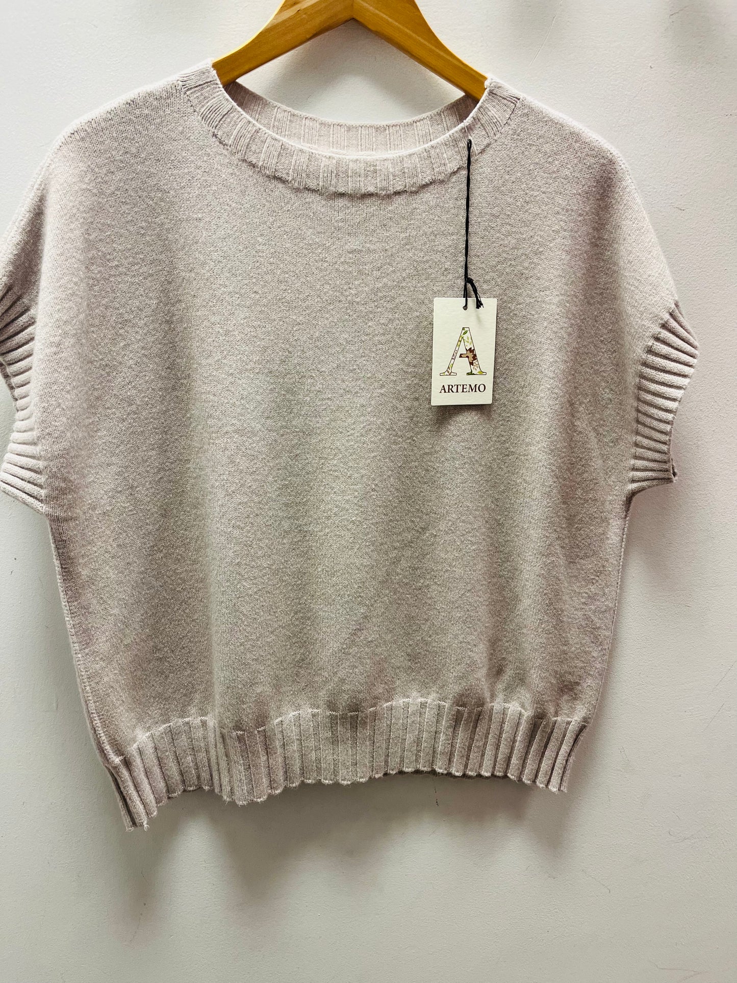 Jo sleeveless jumper