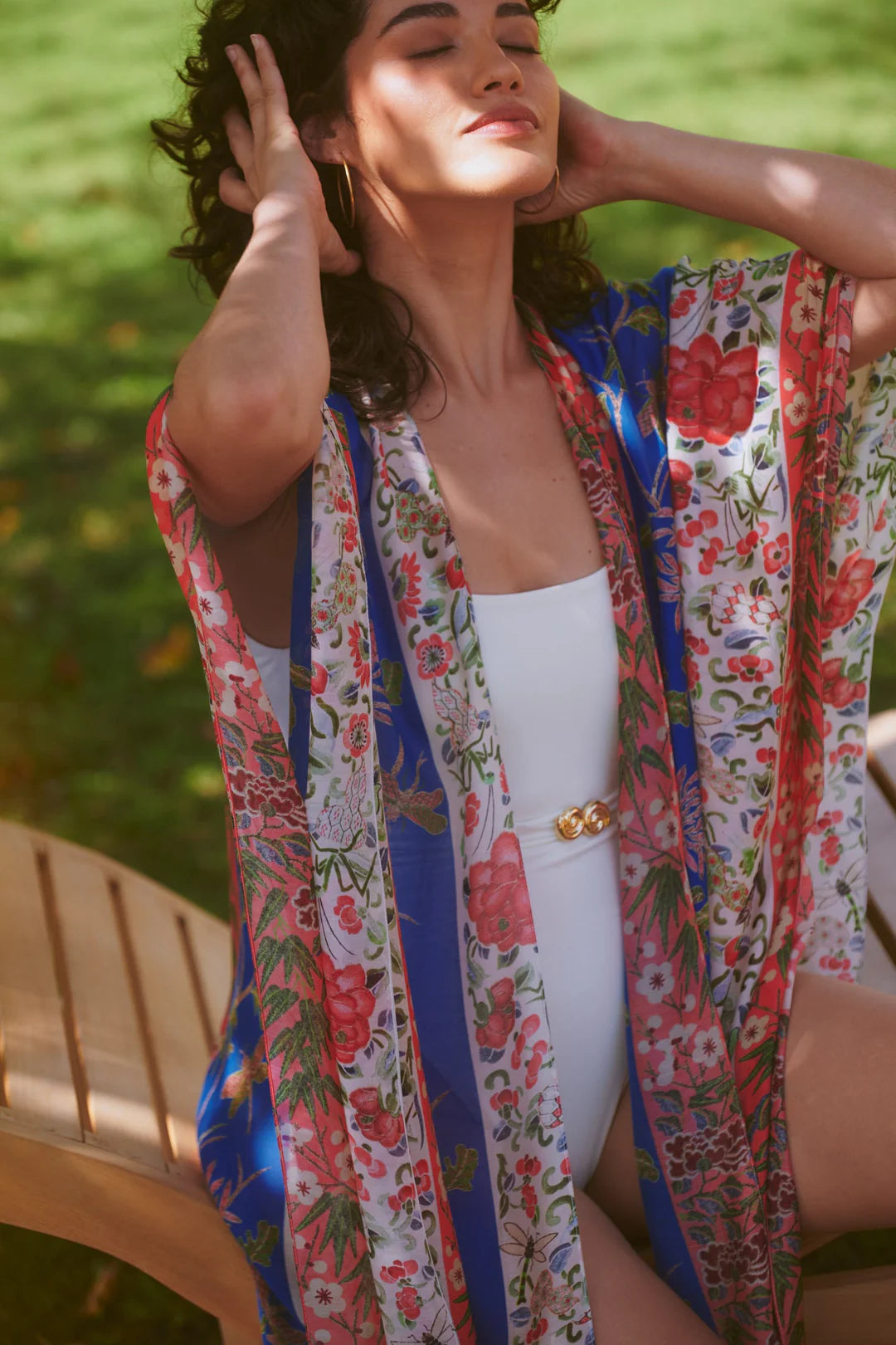 Ribbons Cobalt Throwover