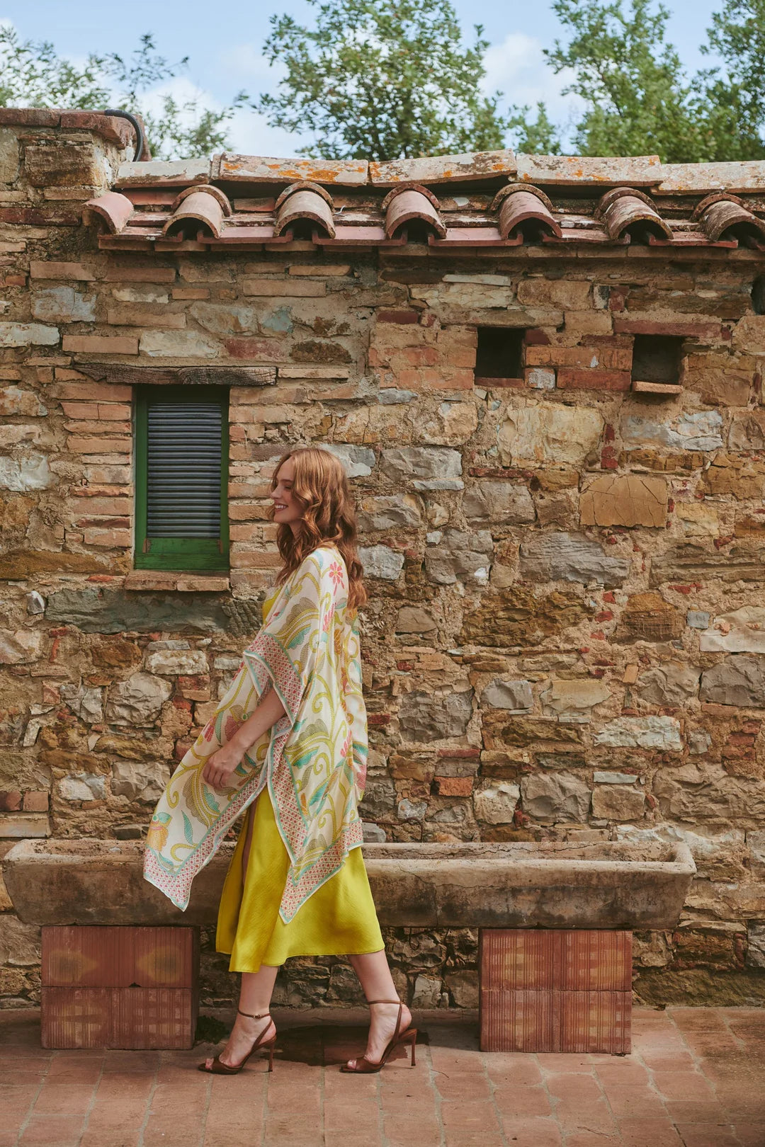 Giant Kantha Lime Throwover